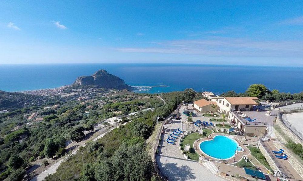 Sikelios Apartments Cefal   Its4kids
