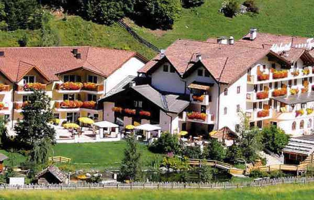 Alphotel Tyrol a Racines