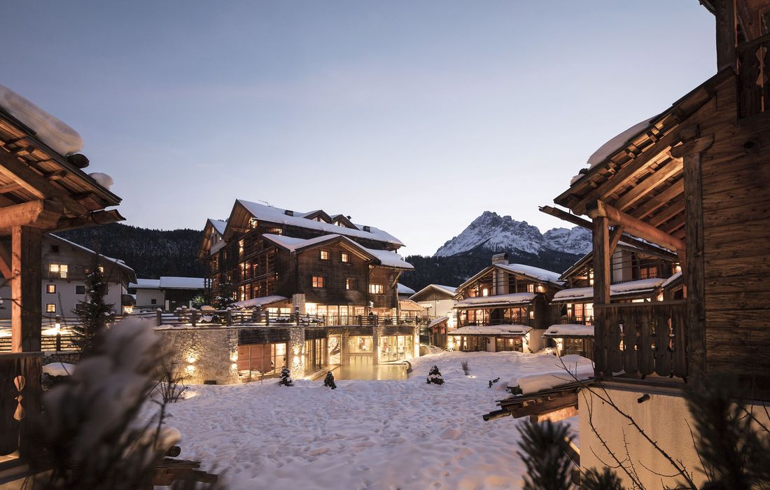 Post Alpina - Family Chalets Dolomites a San Candido
