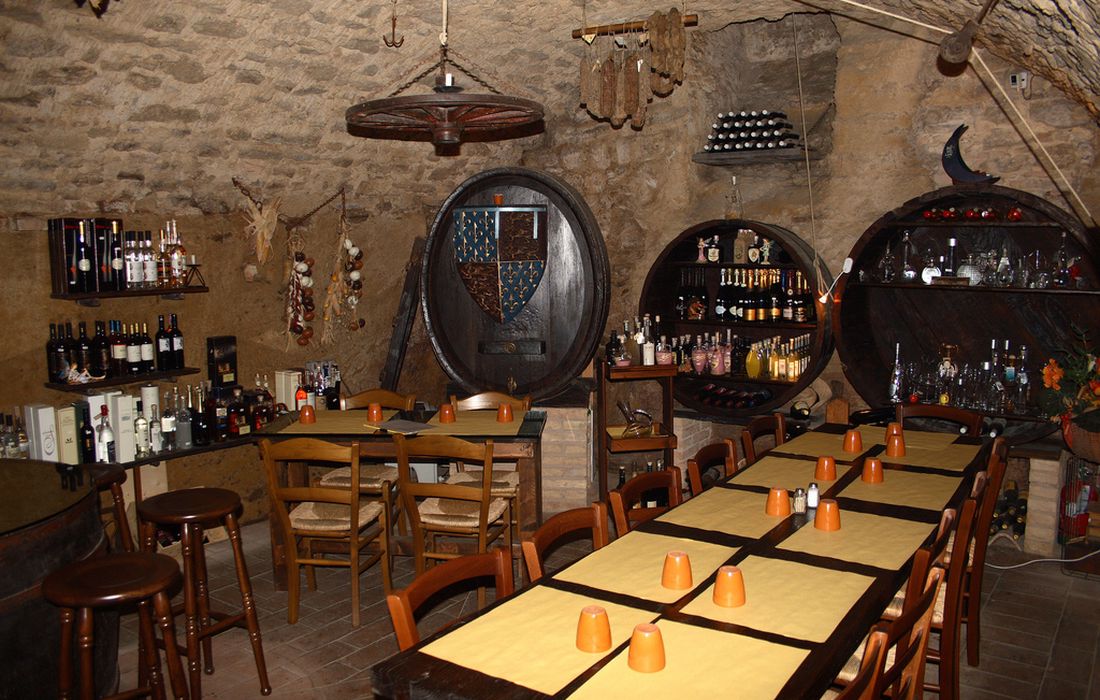 Taverna della Terra di Mezzo a Volterra