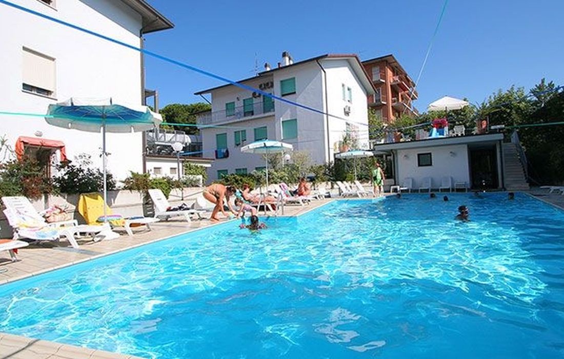 Hotel sayonara a Cesenatico - Zadina Pineta