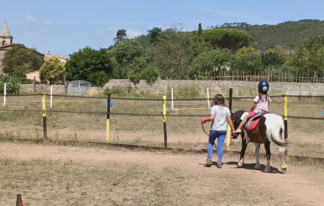 Avventura a cavallo in provincia di Pisa a Calci