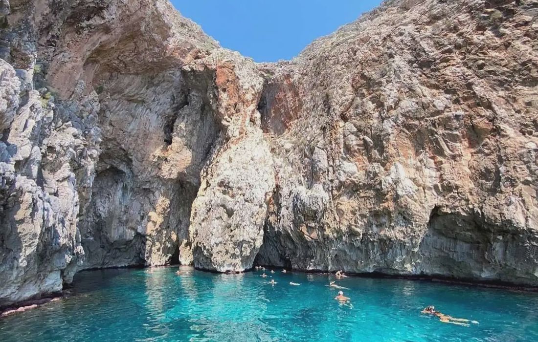 Escursione in barca alle grotte di Santa Maria di Leuca a Santa Maria di Leuca