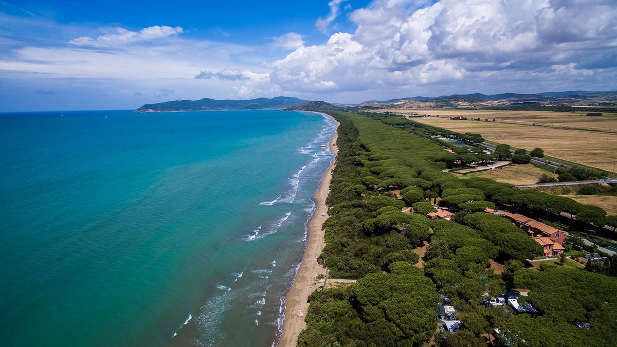  Veduta aerea costa - Camping Village Marina Chiara a Albinia Orbetello