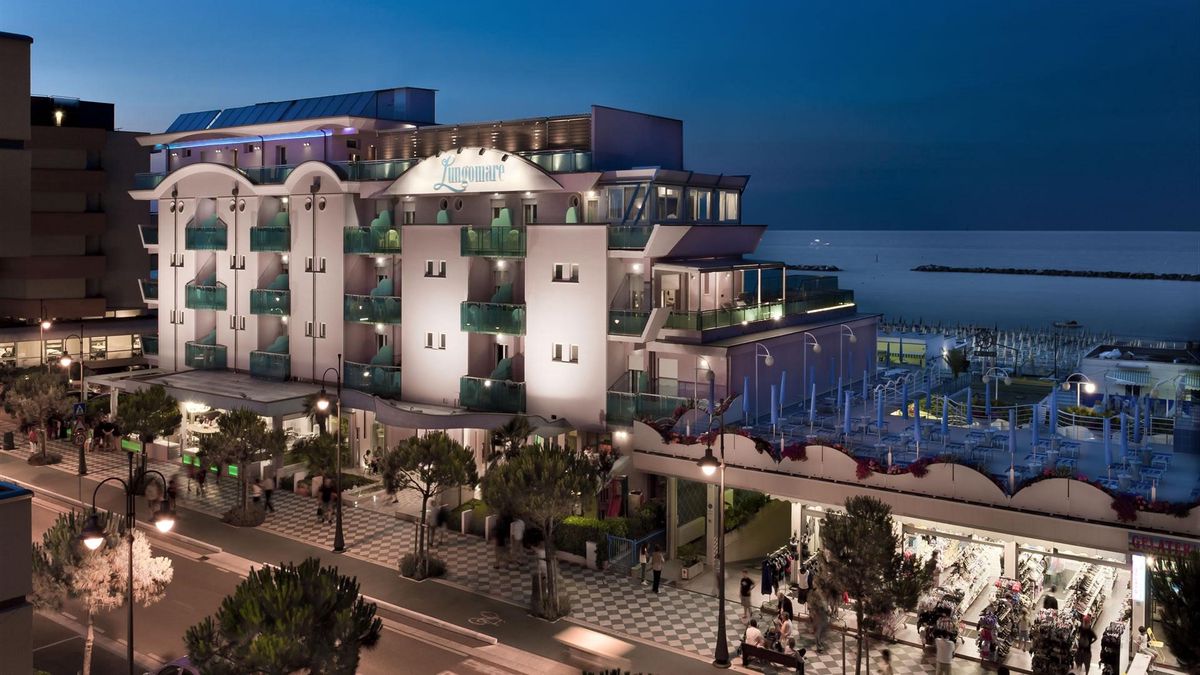   - Hotel Lungomare a Cesenatico