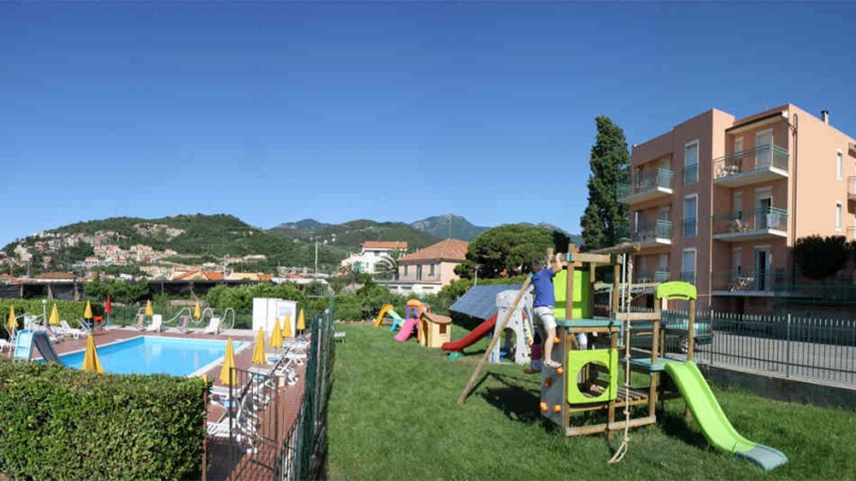   - Residence Mizar a Pietra Ligure