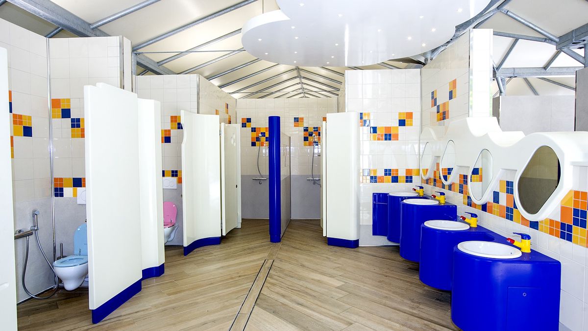 Bagni Campeggio per  Bimbi - Camping Village Baia Azzurra  a  Castiglione della Pescaia 