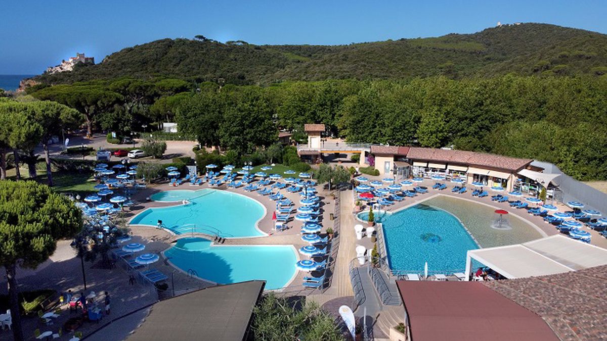  Panoramica del  villaggio - Camping Village Baia Azzurra  a  Castiglione della Pescaia 