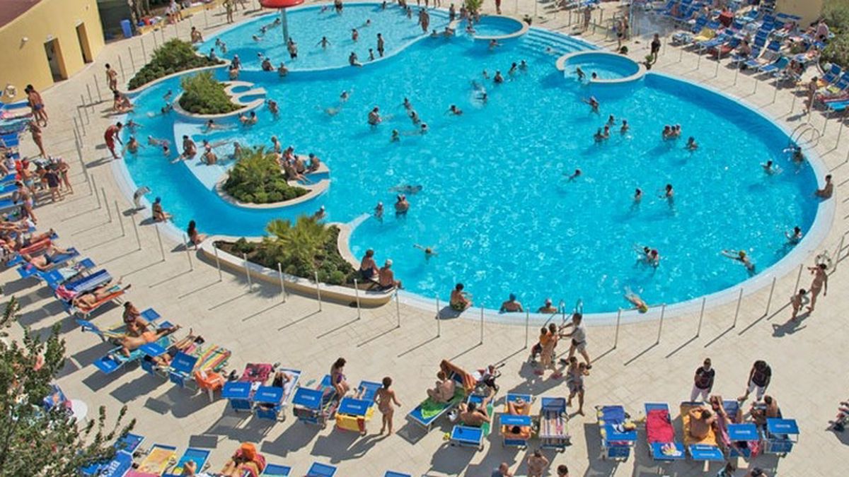  - CAMPING VILLAGE NUMANA BLU a Numana