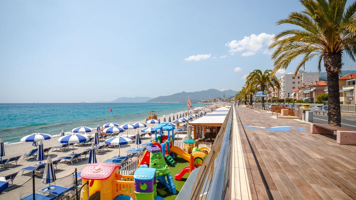   - Residence Villa Alda a Pietra Ligure