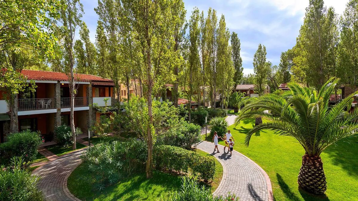   - Calaserena village a Geremeas 
