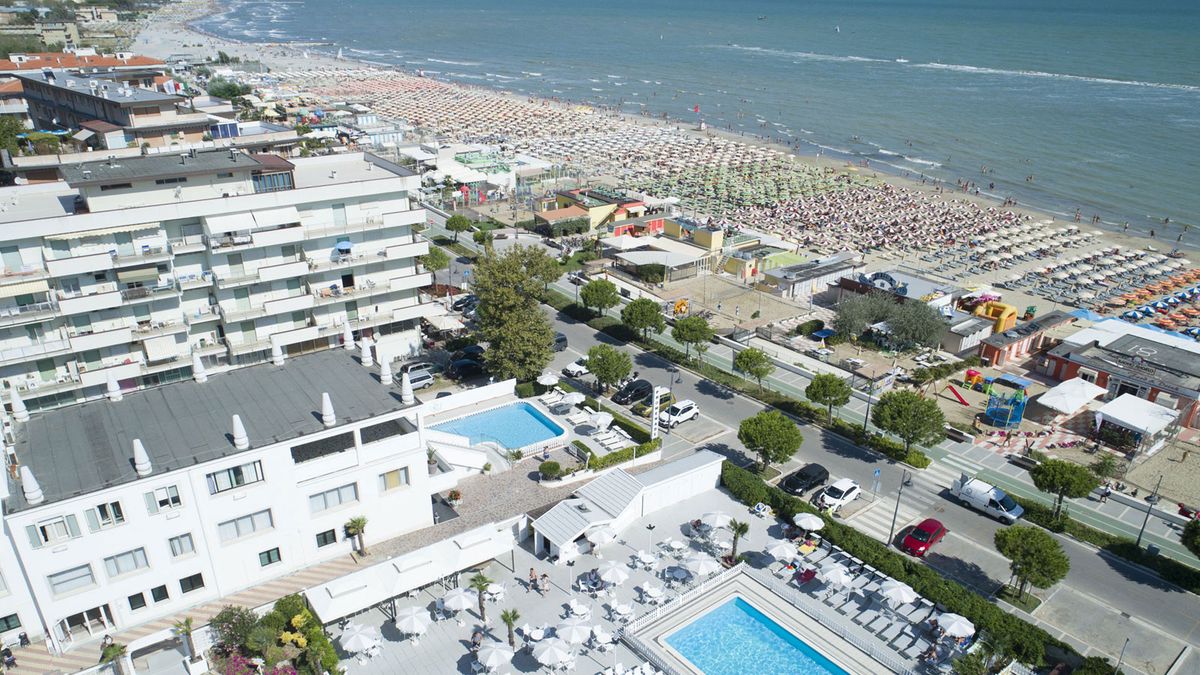   - Hotel Promenade Universale a Cesenatico