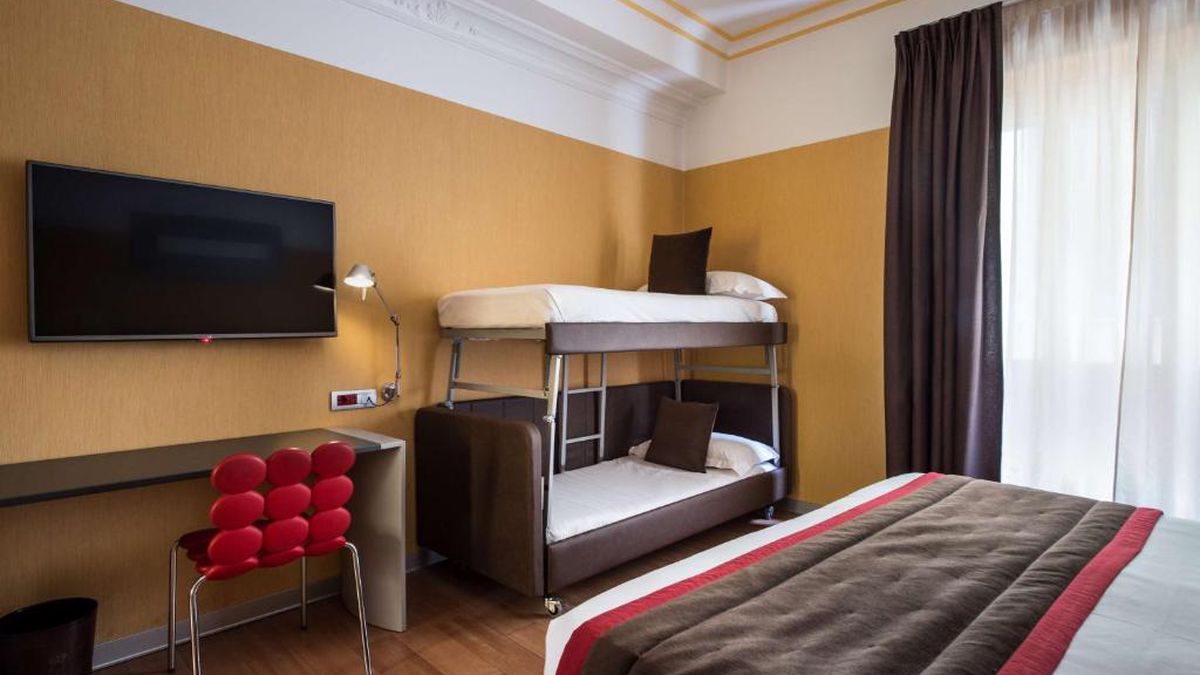   - Best Western Plus City Hotel a Genova 