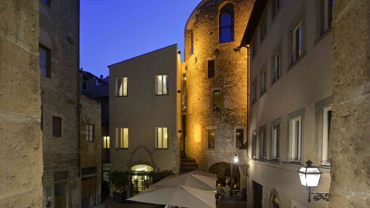   - HOTEL BRUNELLESCHI a FIRENZE