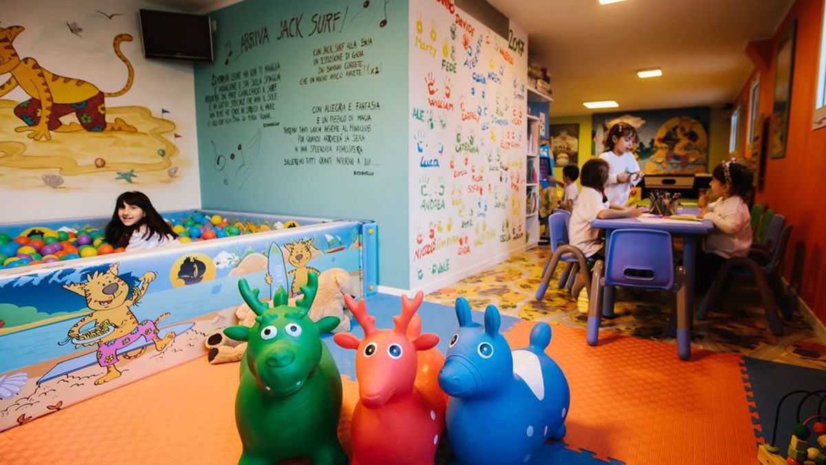   - Family Hotel La baia a Diano Marina