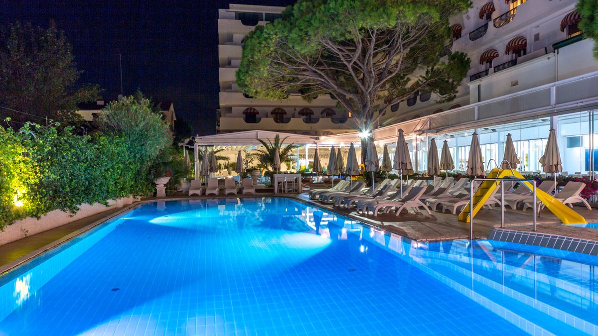   - Hotel Nettuno a Jesolo