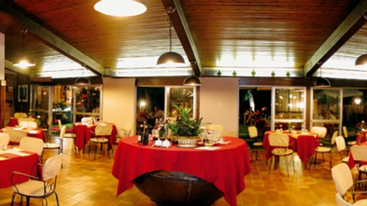  sala principale adiacente al giardino - Antica Osteria Zanatta a Varago di Maserada sul Piave