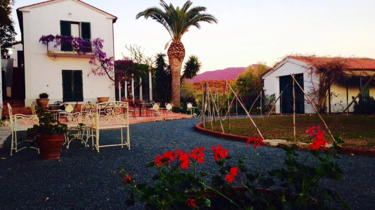   - Agriturismo Podere SS. Annunziata a San Vincenzo