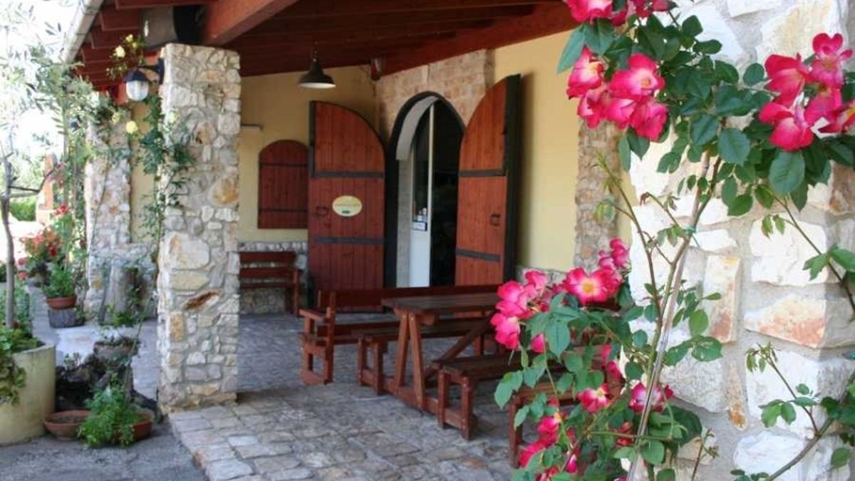  - VILLA LE MACINE a VIESTE
