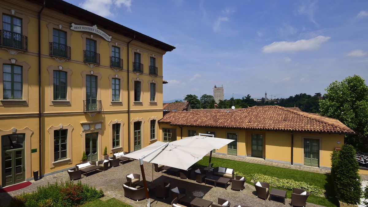   - Villa Appiani a TREZZO SULL