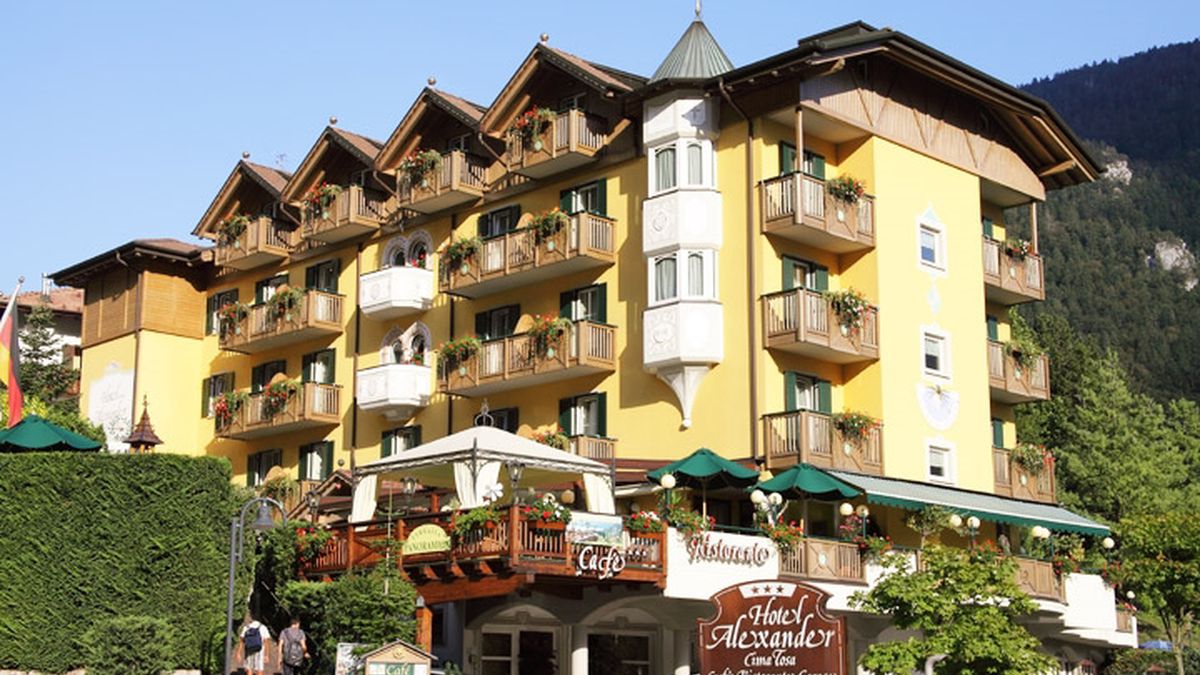 Alexander Hotel Hotel Per Bambini In Montagna A Molveno