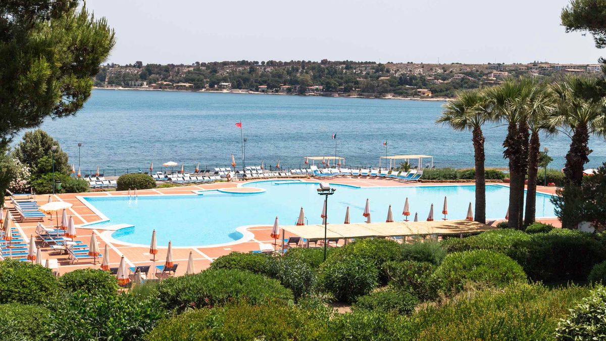   - Brucoli Village a Brucoli