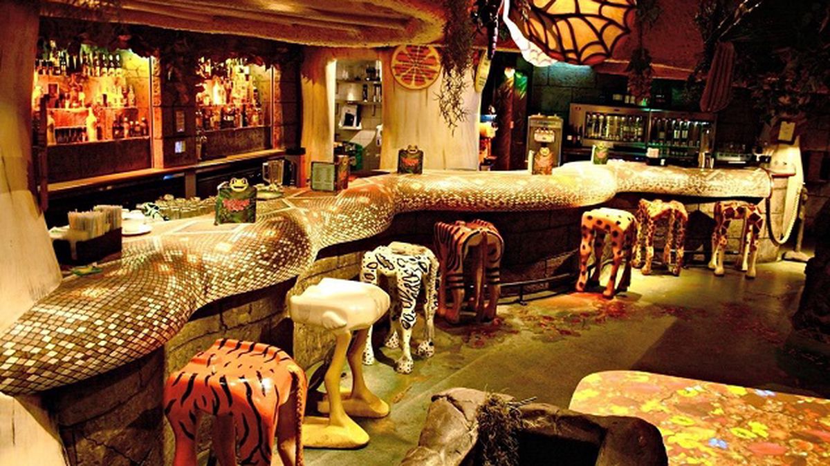   - Rainforest Cafe a  London W1D 7EU