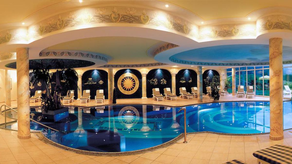   - Hotel Schwarzenstein a Lutago