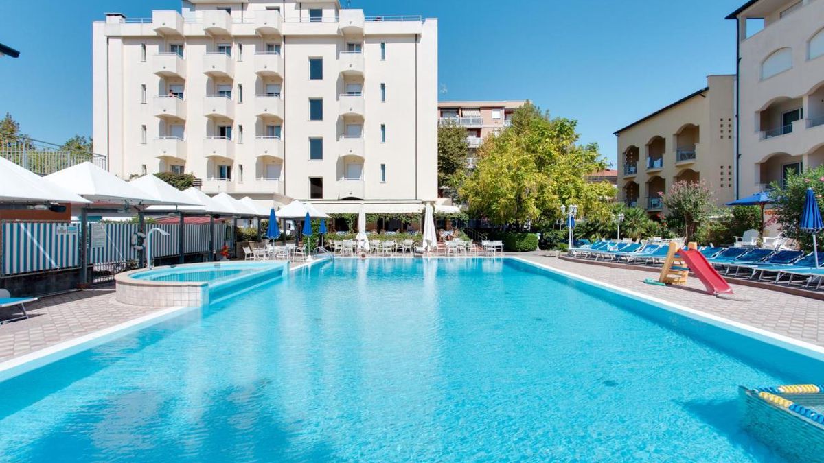   - HOTEL SPORT & RESIDENZA a Cesenatico 