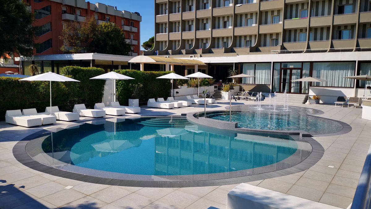   - OXYGEN LIFESTYLE HOTEL a Viserbella di Rimini