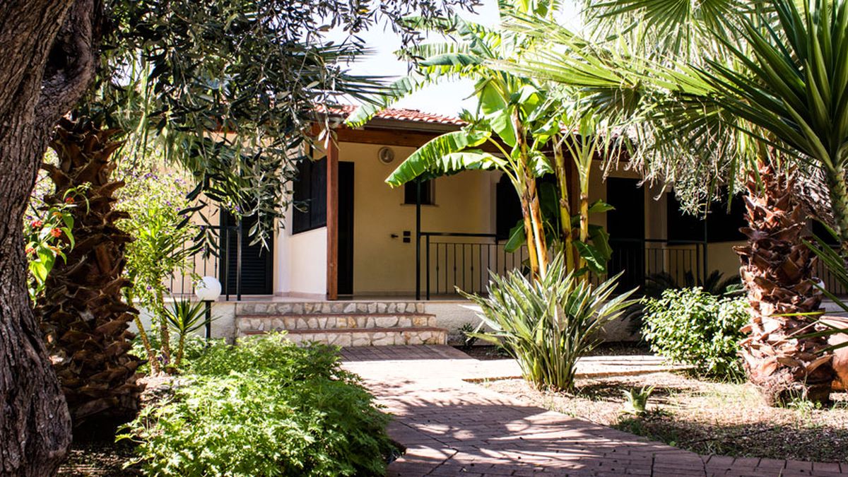   - Villaggio Turistico Defensola a Vieste 