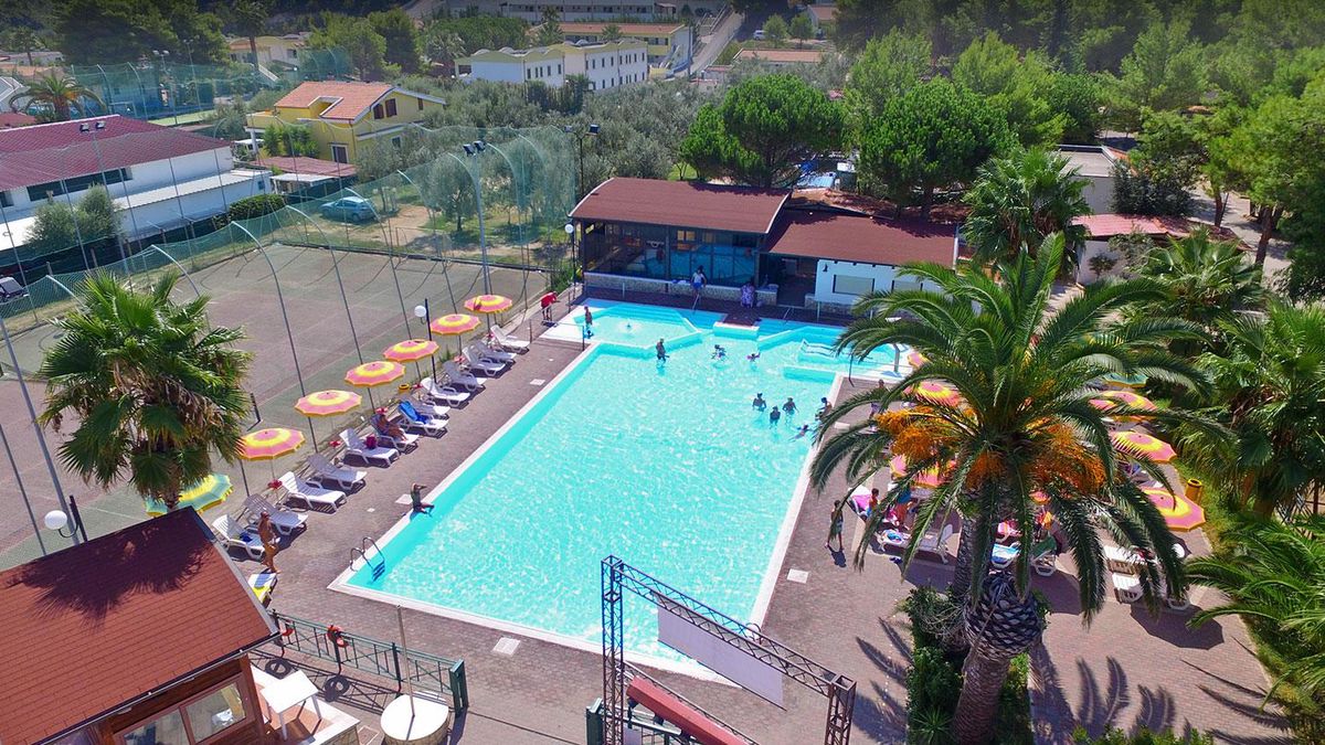   - Campeggio Villaggio San Pablo a Vieste