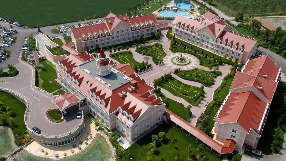  - Gardaland Hotel a Castelnuovo del Garda