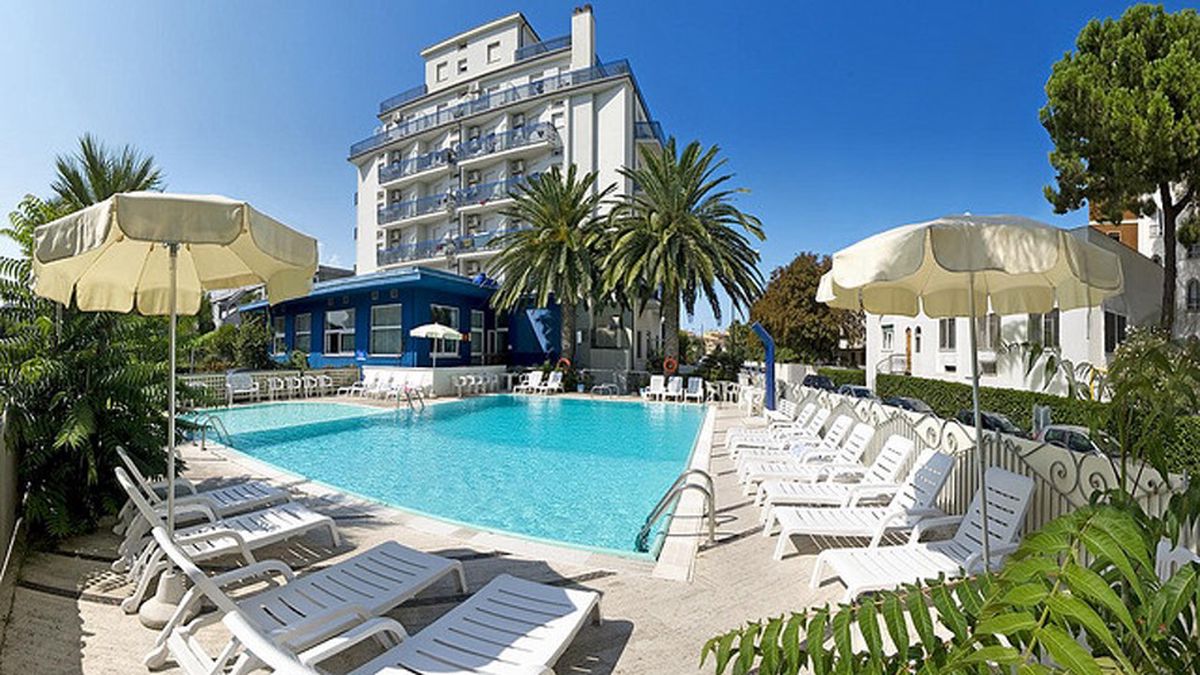   - Hotel Bernard a San Benedetto del Tronto