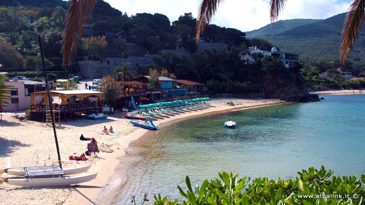   - Camping Scaglieri a Portoferraio 