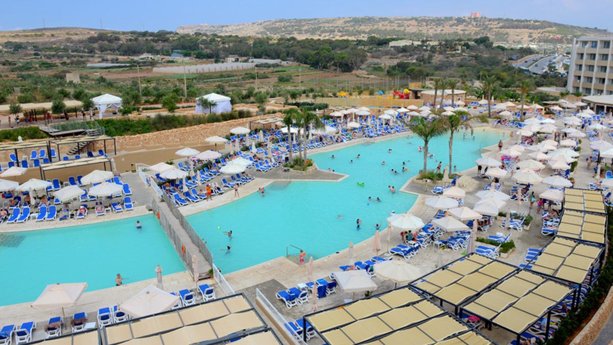   - DB Seabank Resort + Spa a Mellieha Bay