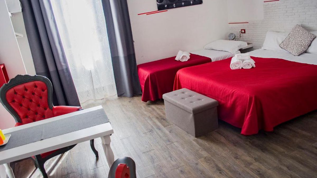   - Relais Cola di Rienzo a Roma