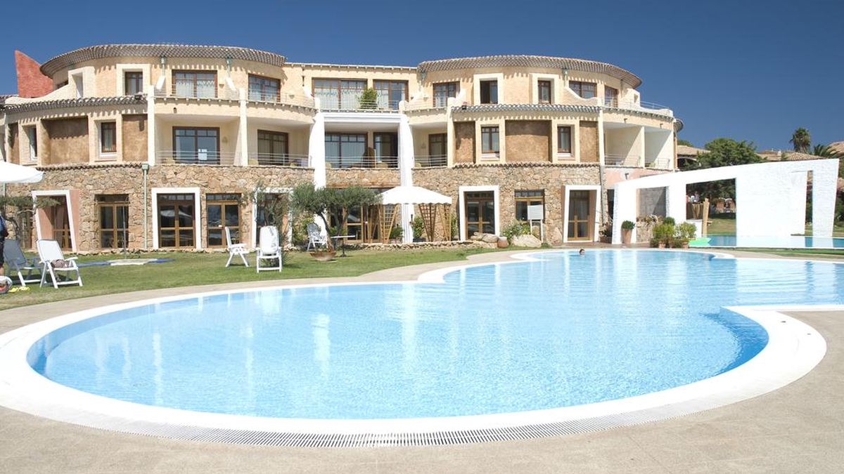   - Hotel Baia Caddinas a Golfo Arancia