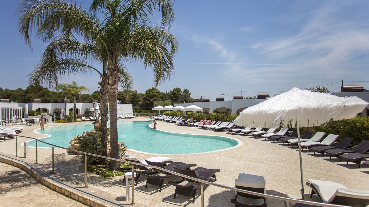  Piscina esterna - La Casarana Wellness Eco Resort  a Lido Marini Presicce