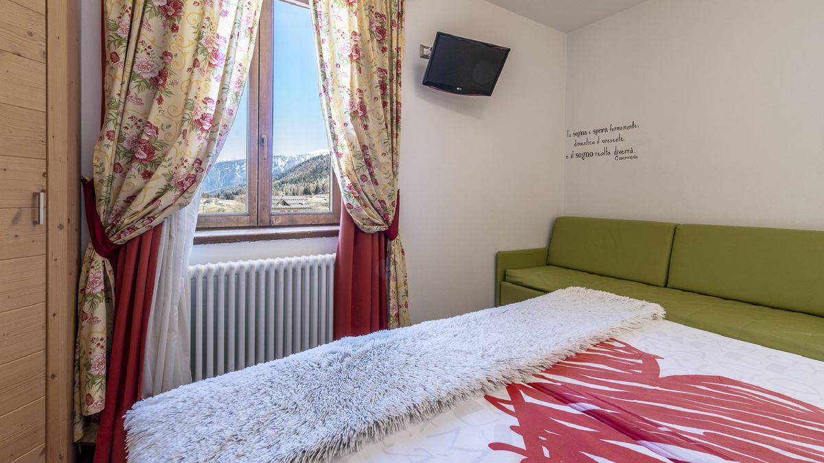  Camera di Cenerentola - Hotel Arcangelo a Pellizzano