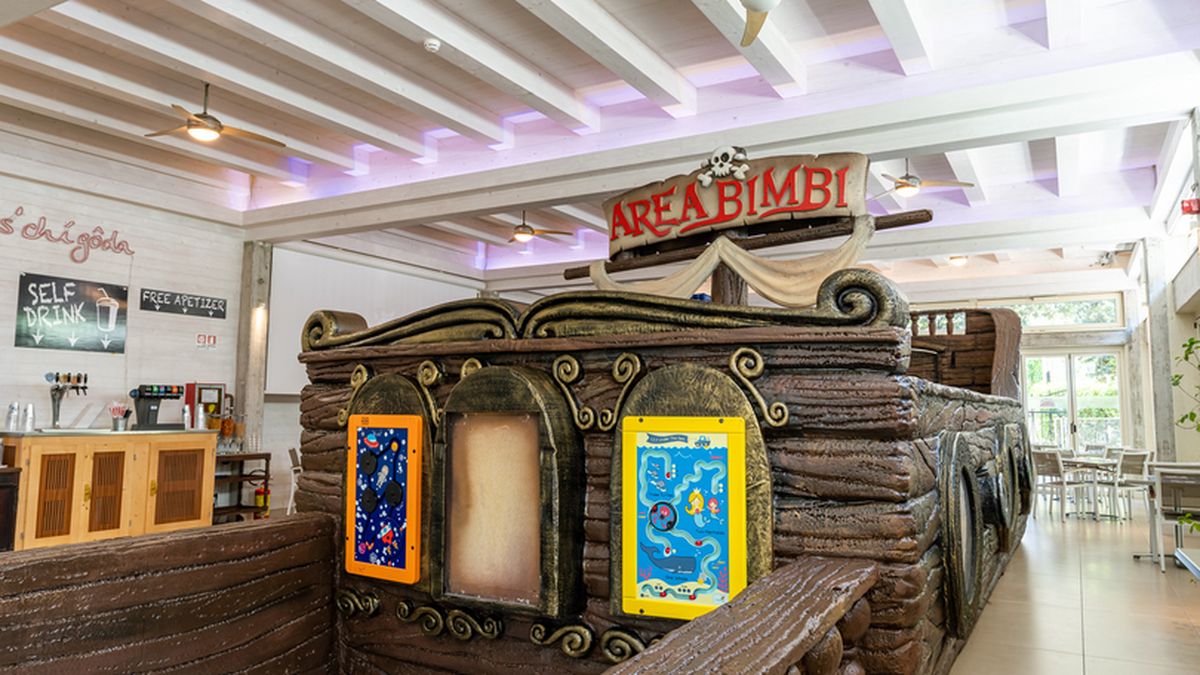  Galeone dei pirati Las Chi Goda - Valentini Family Village  a Bellaria