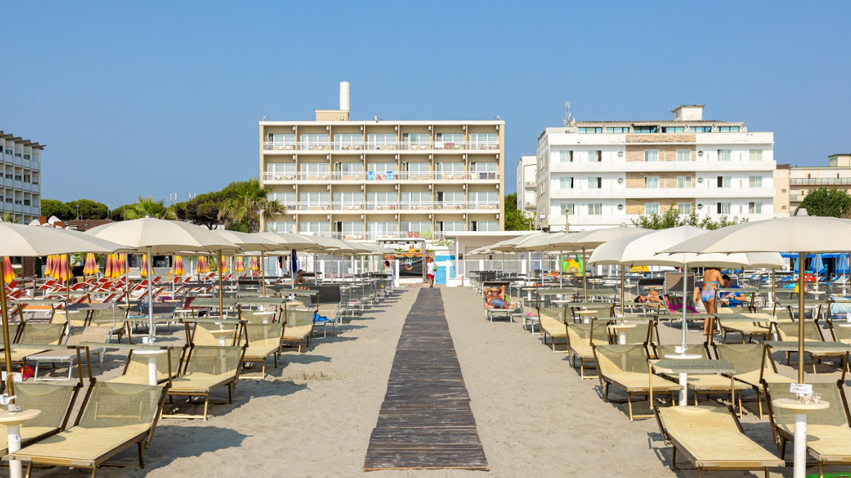   - Color Miami Beach a Milano Marittima