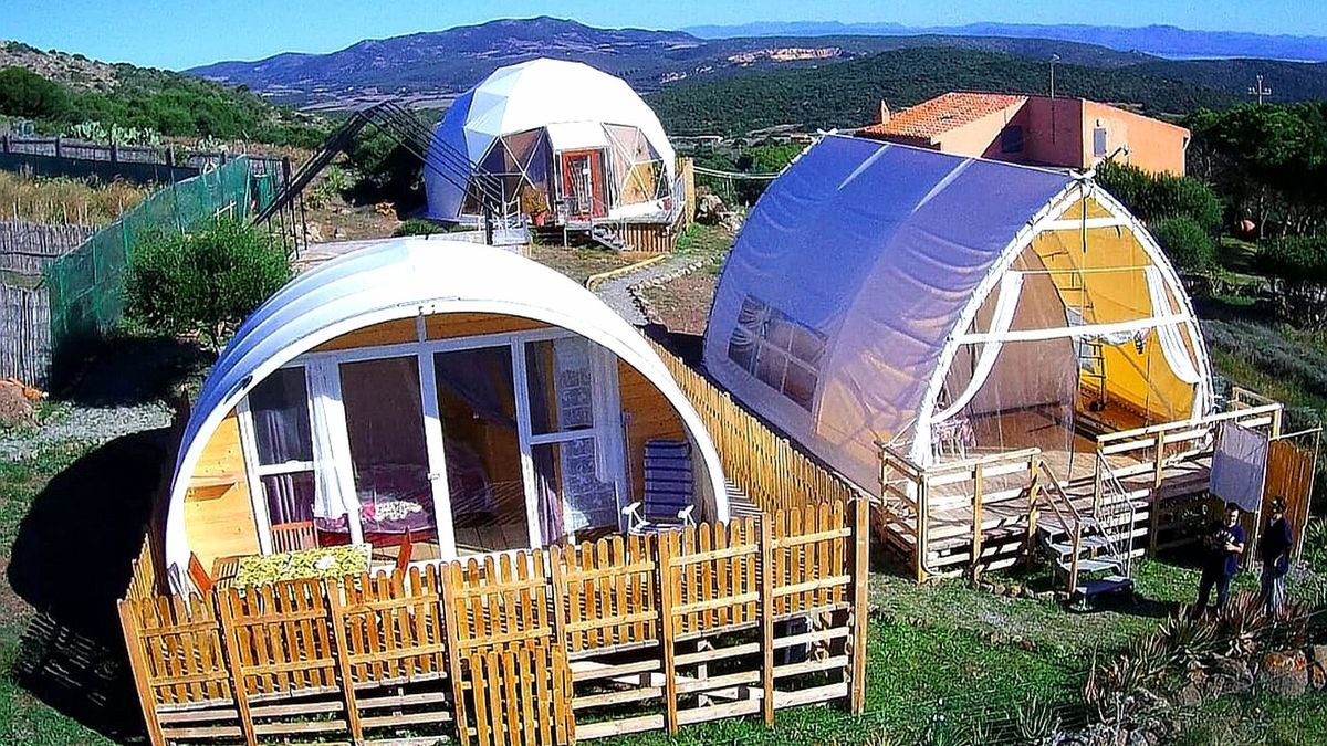  una foto che inquadra parte della struttura dal dr - Erbe Matte a Sant