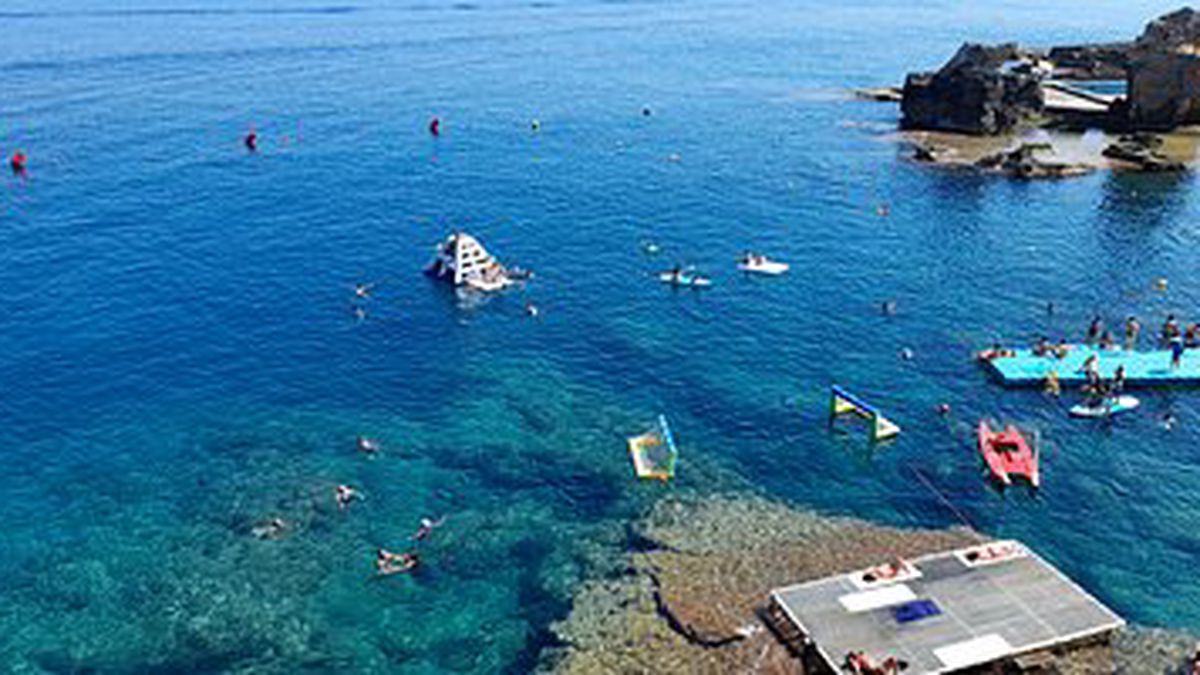   - Camping La Scogliera a S. Cesarea Terme