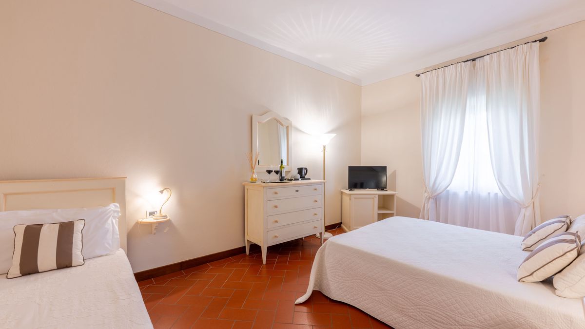  camera 5 - Tenuta Quadrifoglio a Gambassi Terme