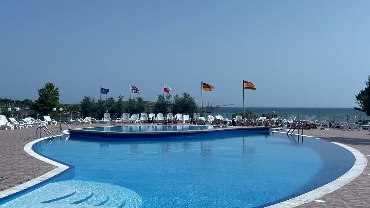  Piscina - Villaggio La Giara a Vieste