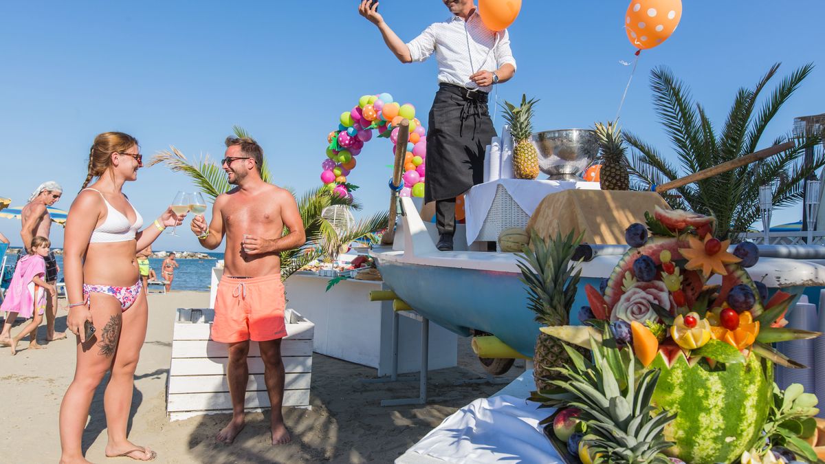   - Hotel Bikini Tropicana a Lido di Savio