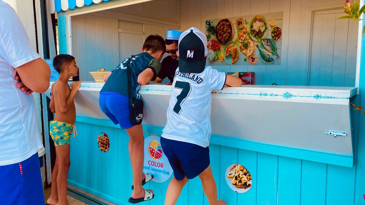   - Color Alexandra Plaza a Riccione