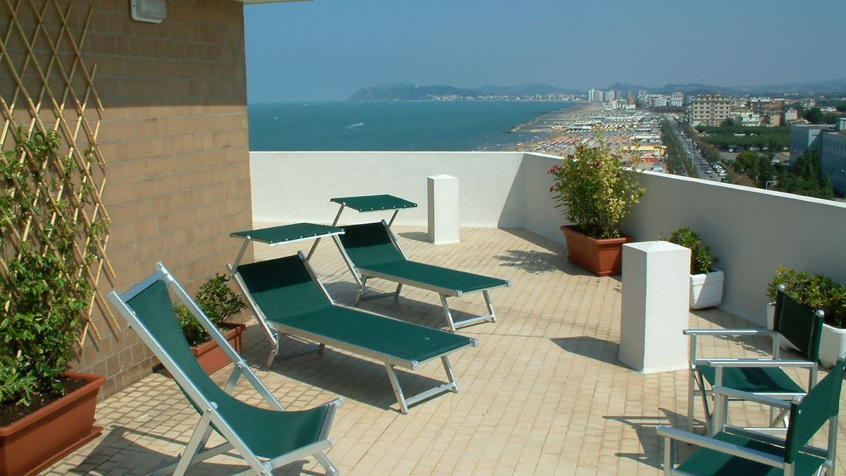   - Color Alexandra Plaza a Riccione