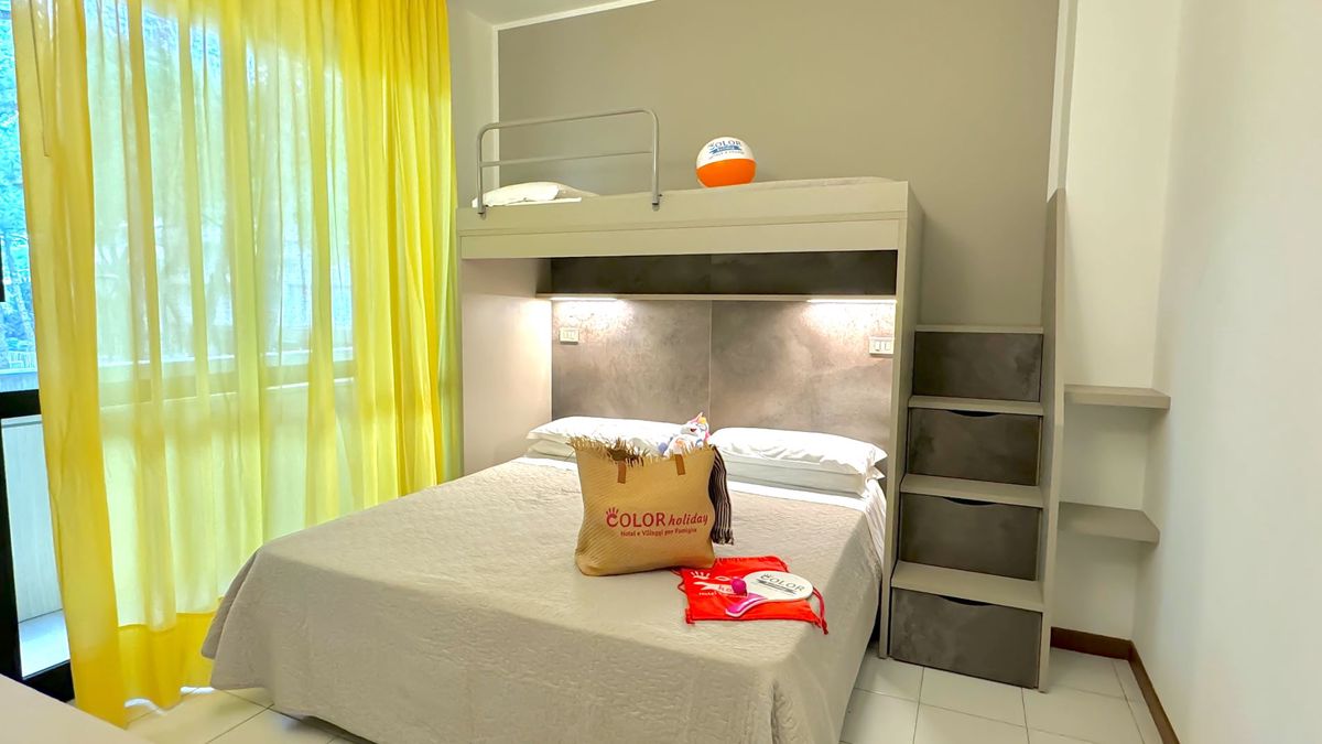   - Color Bay Village a Milano Marittima